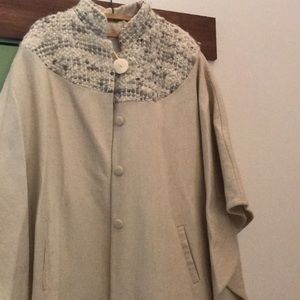 Vintage Cream Wool Cape Coat